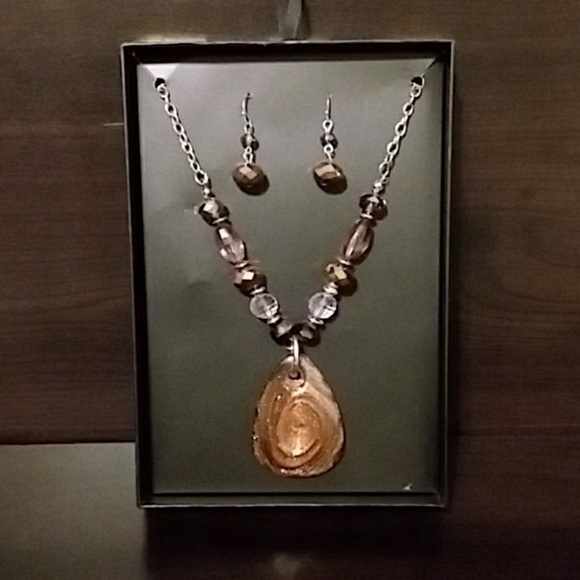 Gemstnne Necklace w/ Matching Earrings - Picture 1 of 4